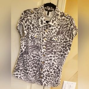 NWOT* BCBG MAXAZRIA ANIMAL PRINT BLOUSE